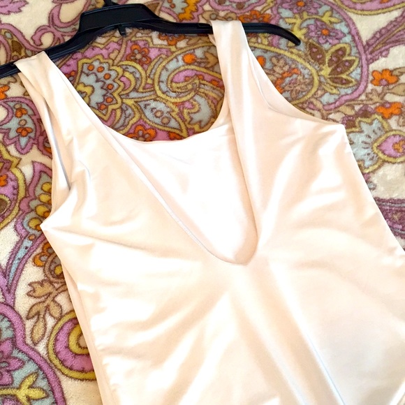 White Scoop Back Wide Strap Bodysuit - Picture 8 of 9